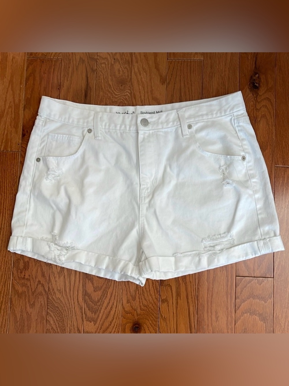 Mossimo Denim White Boyfriend Midi‎ Distressed Jean Shorts 10
